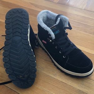 Fashion winter boot Size 10